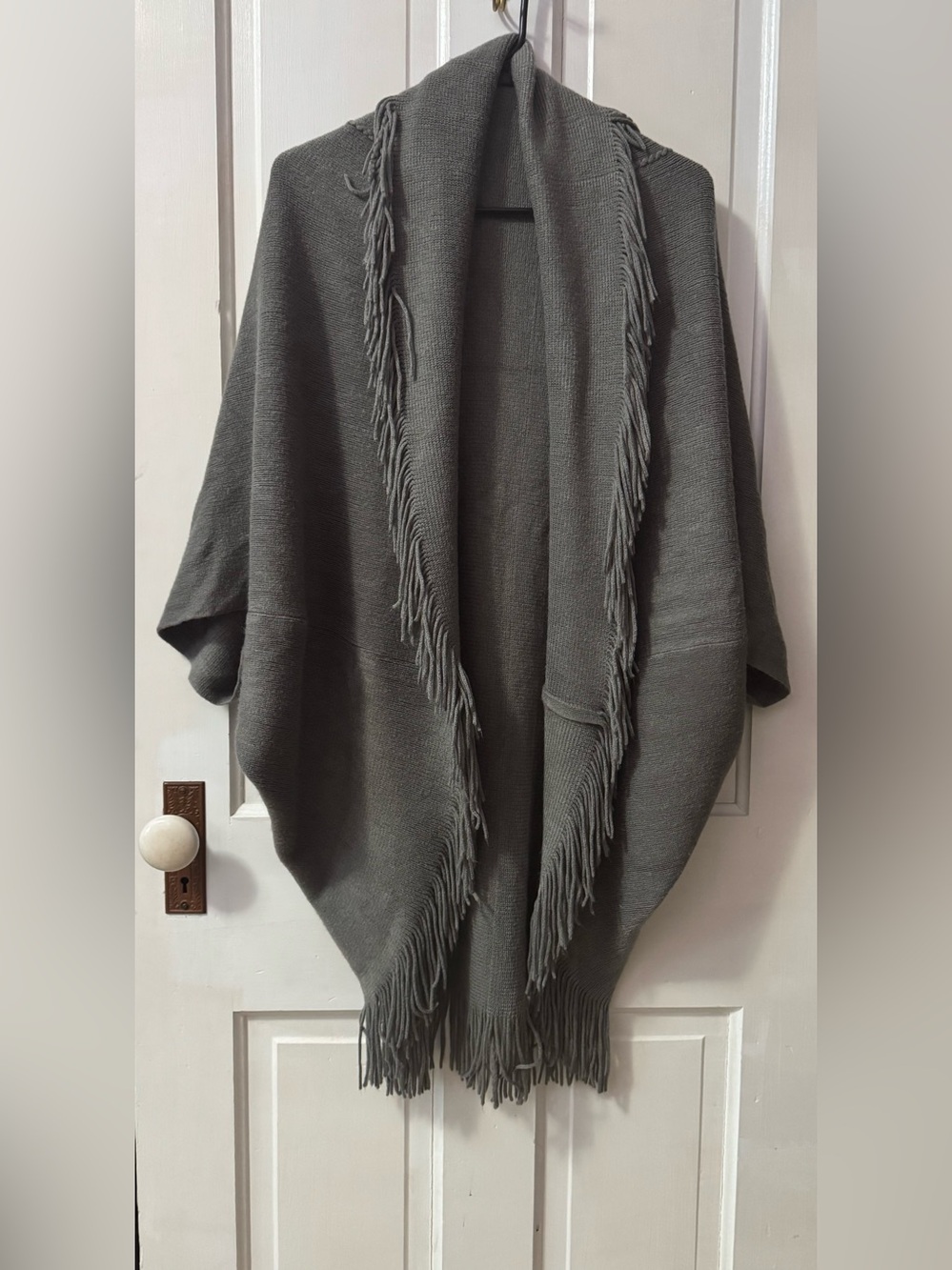 Source Unknown Gray Fringe Open-Front Knit Cardigan